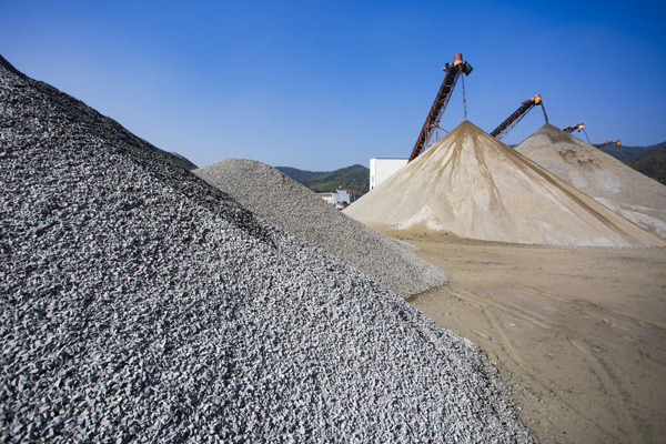 河砂禁采，機(jī)制砂興起，投資制砂設(shè)備，請認(rèn)準(zhǔn)唐山金路